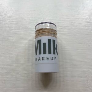 Milk Makeup baked bronzer